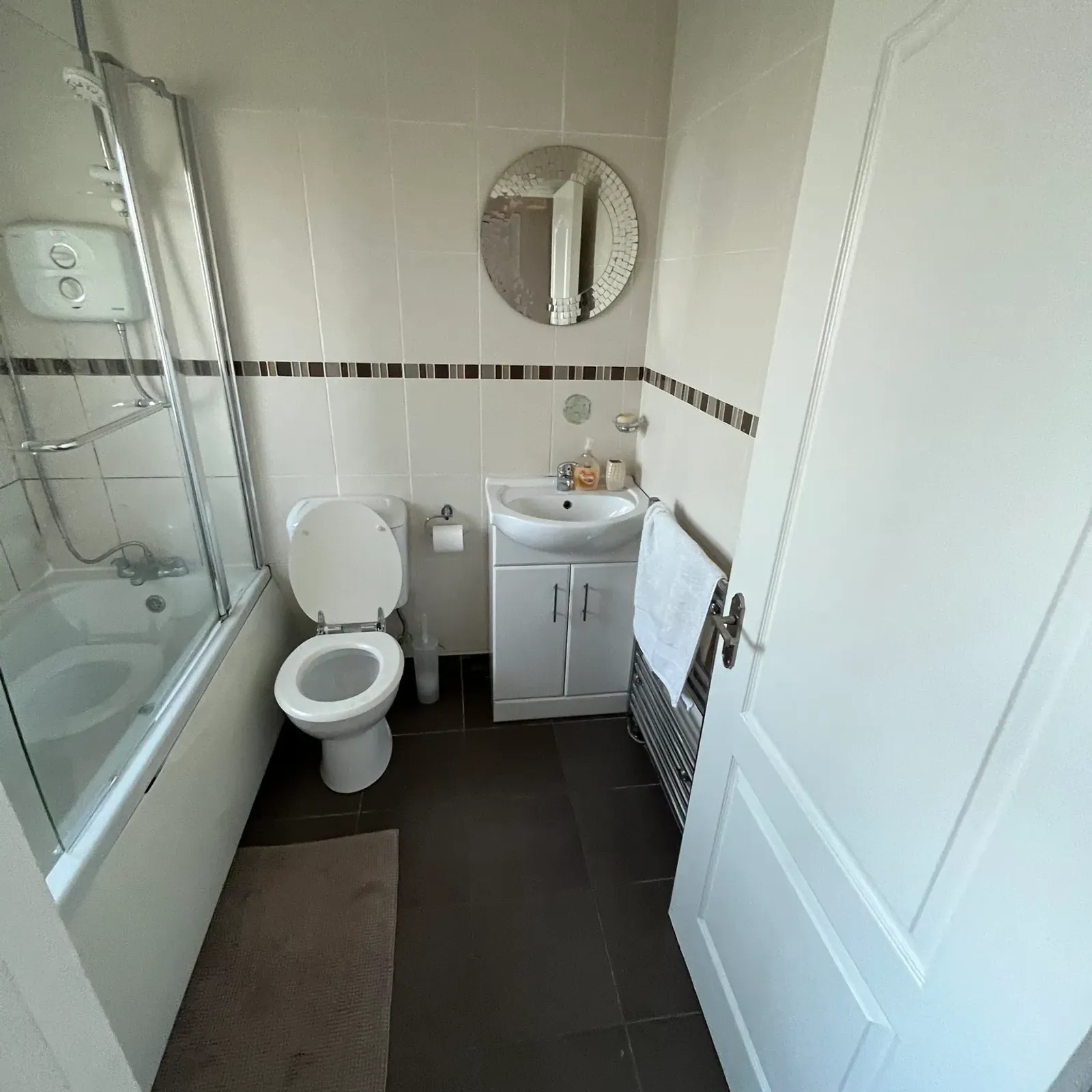 Room in Dublin 24, Tallaght - Image 5