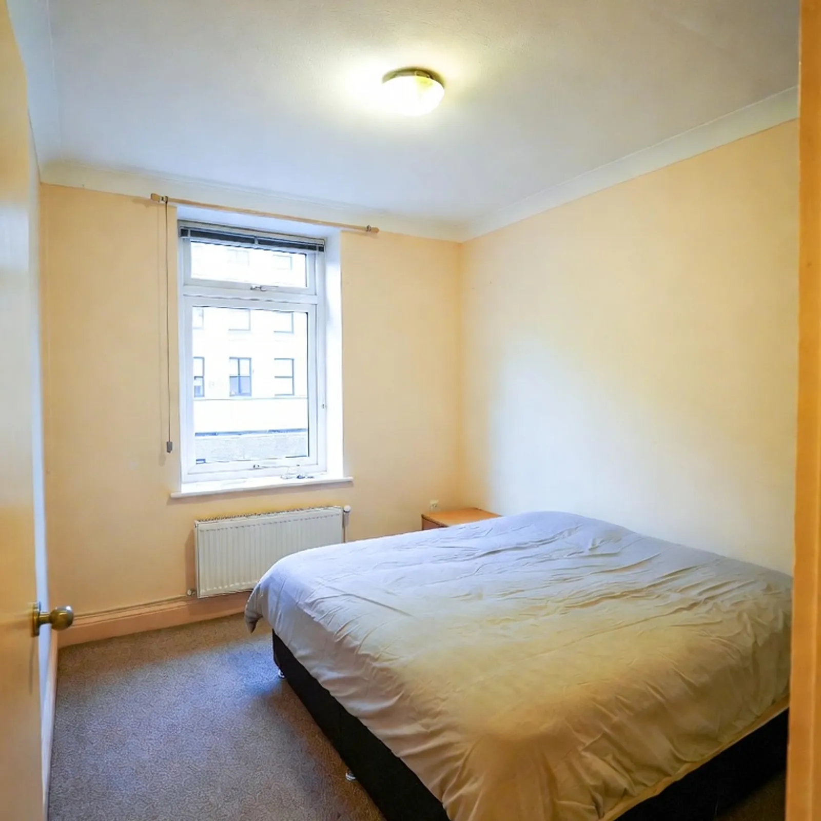 Room in Dublin 1, Dublin - Image 2