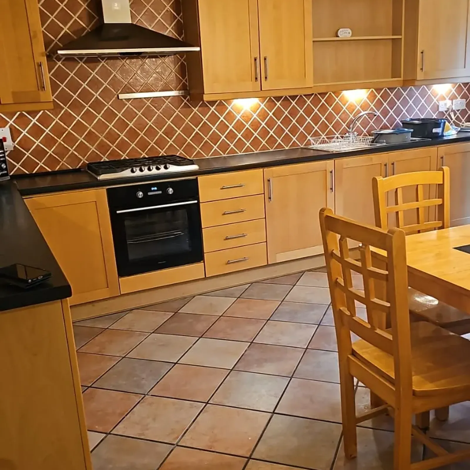 Room in Bailys, Navan - Image 5