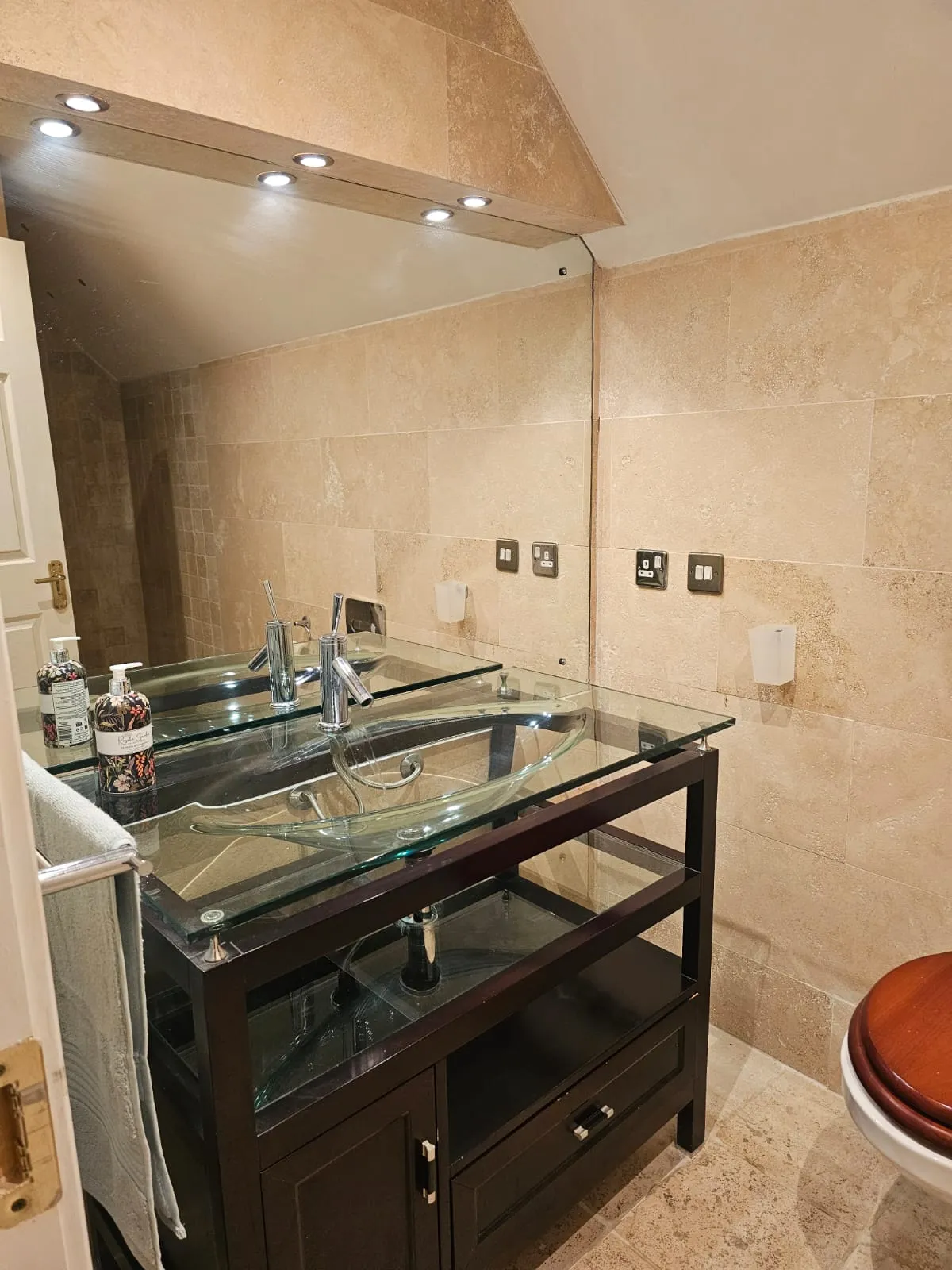Room in Bailys, Navan - Image 2